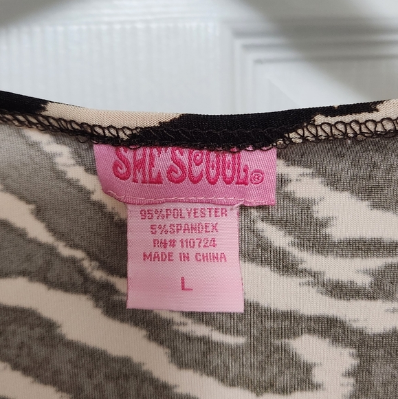 She's Cool Size Large Animal Print Dress - Picture 3 of 5